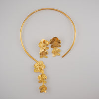Cattleya Drop Choker