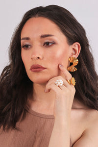 Pearls Ring. modern sophistication. Plated with 24k